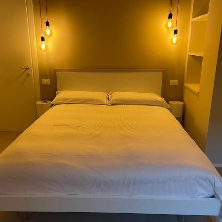 Ca'Sazen Bilo 20 Apartment Brescia Bagian luar foto