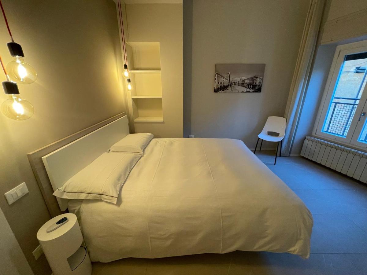 Ca'Sazen Bilo 20 Apartment Brescia Bagian luar foto